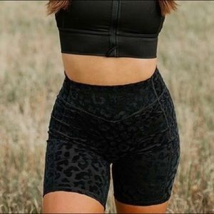 Balance Athletica Lux Rider Short Panther M